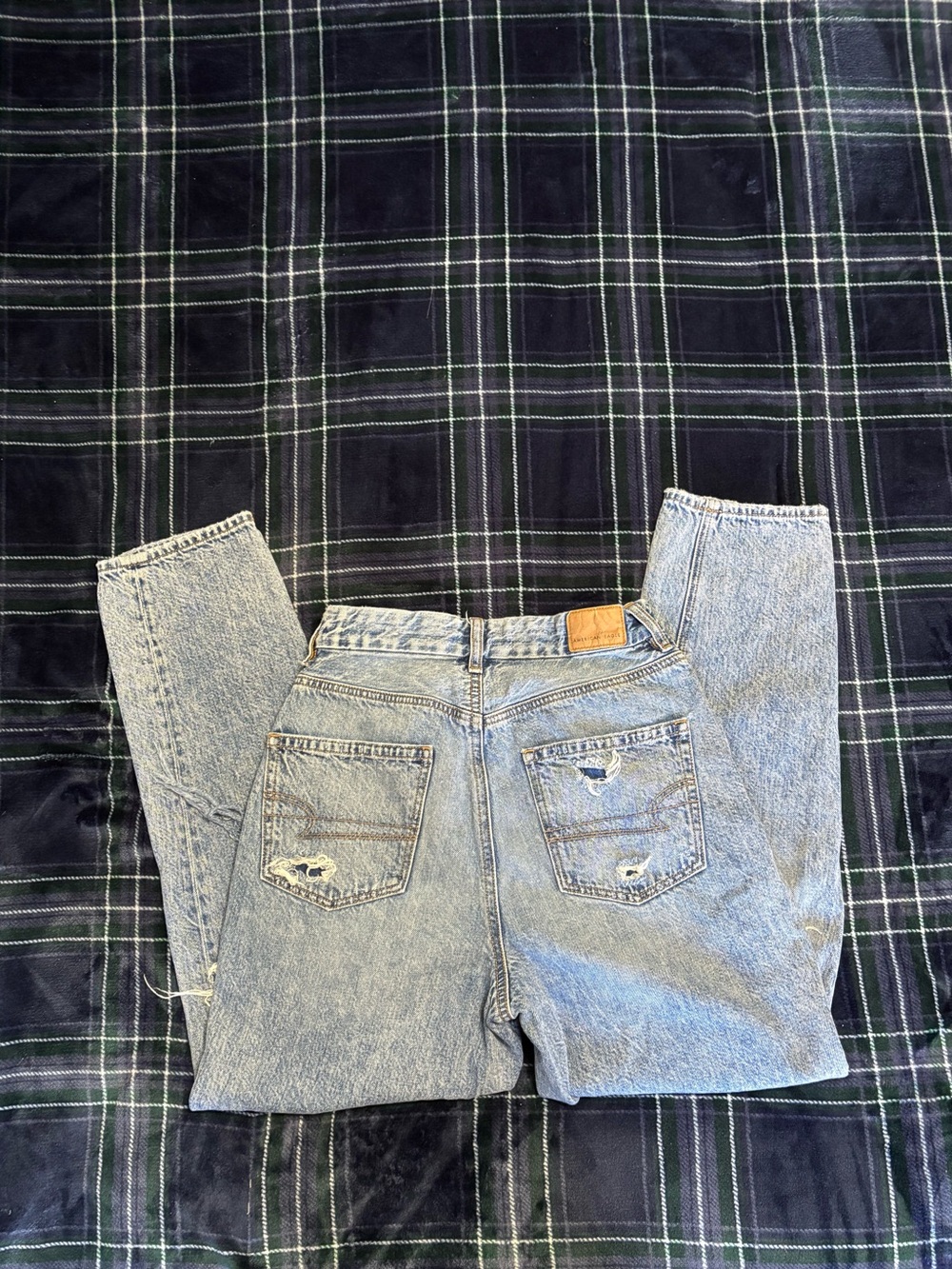 American Eagle curvy mom blue jeans with distressed details. Size 2. - Picture 4 of 8